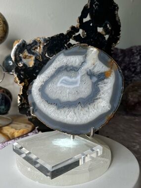 Blue agate slice from Brazil BAS01
